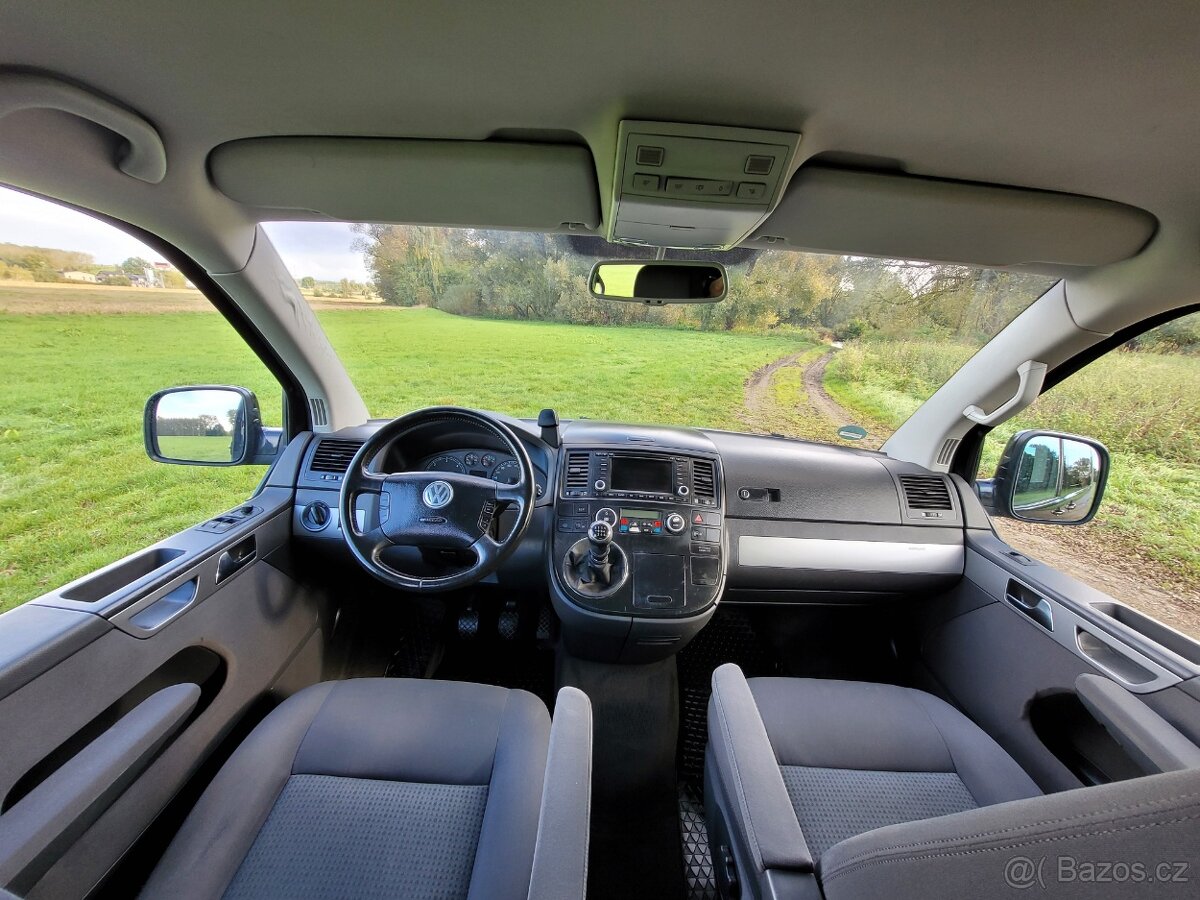 Volkswagen Multivan, 2,5 TDI Comfortline - 9
