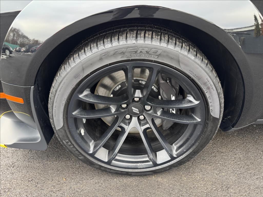 Dodge Challenger 6,4 V8 Scat Pack (2024) - 9