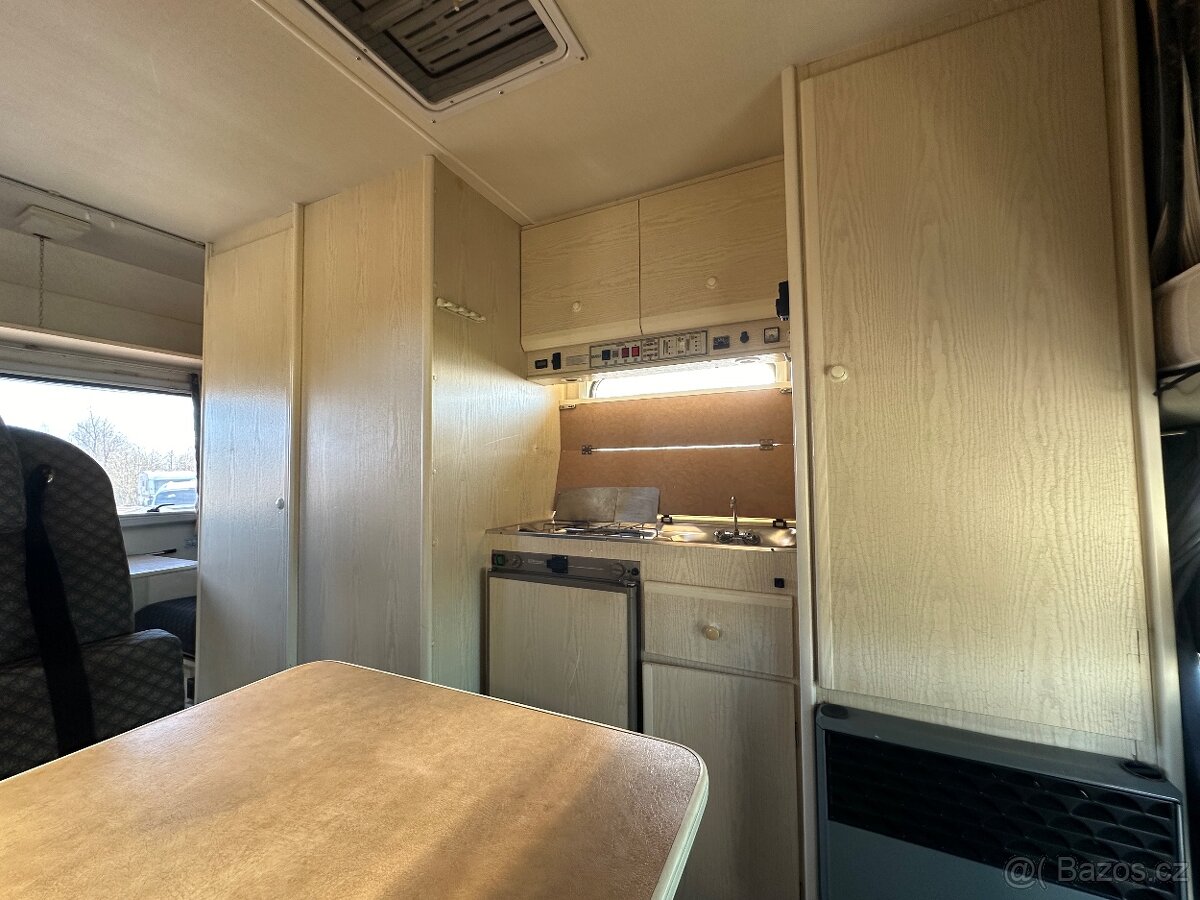 Obytný automobil Ford Transit Camper - 9