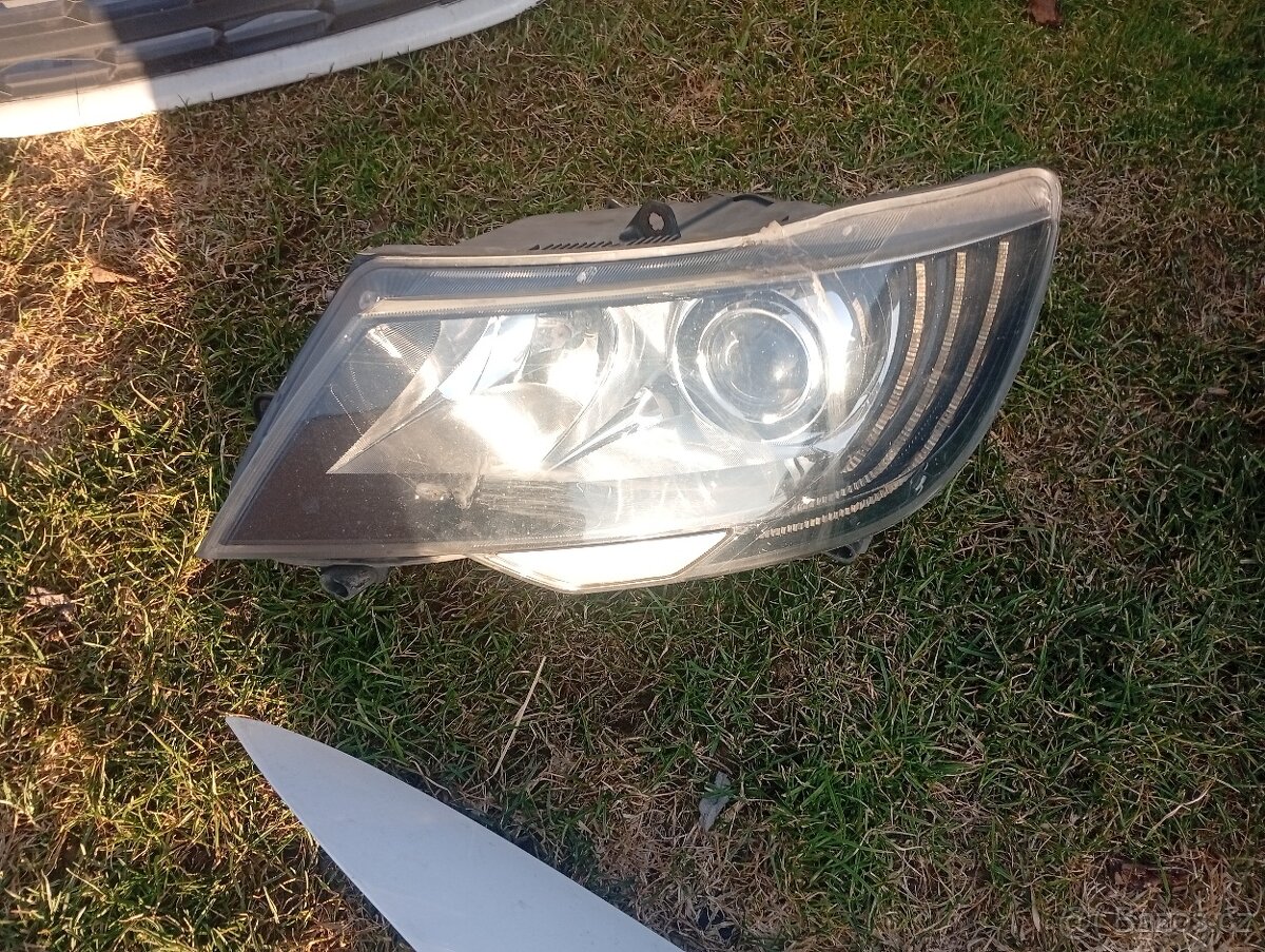 ŠKODA SUPERB 2 FACELIFT PŘEDEK, Z RV 2014 KAPOTA, NÁRAZNÍK - 9