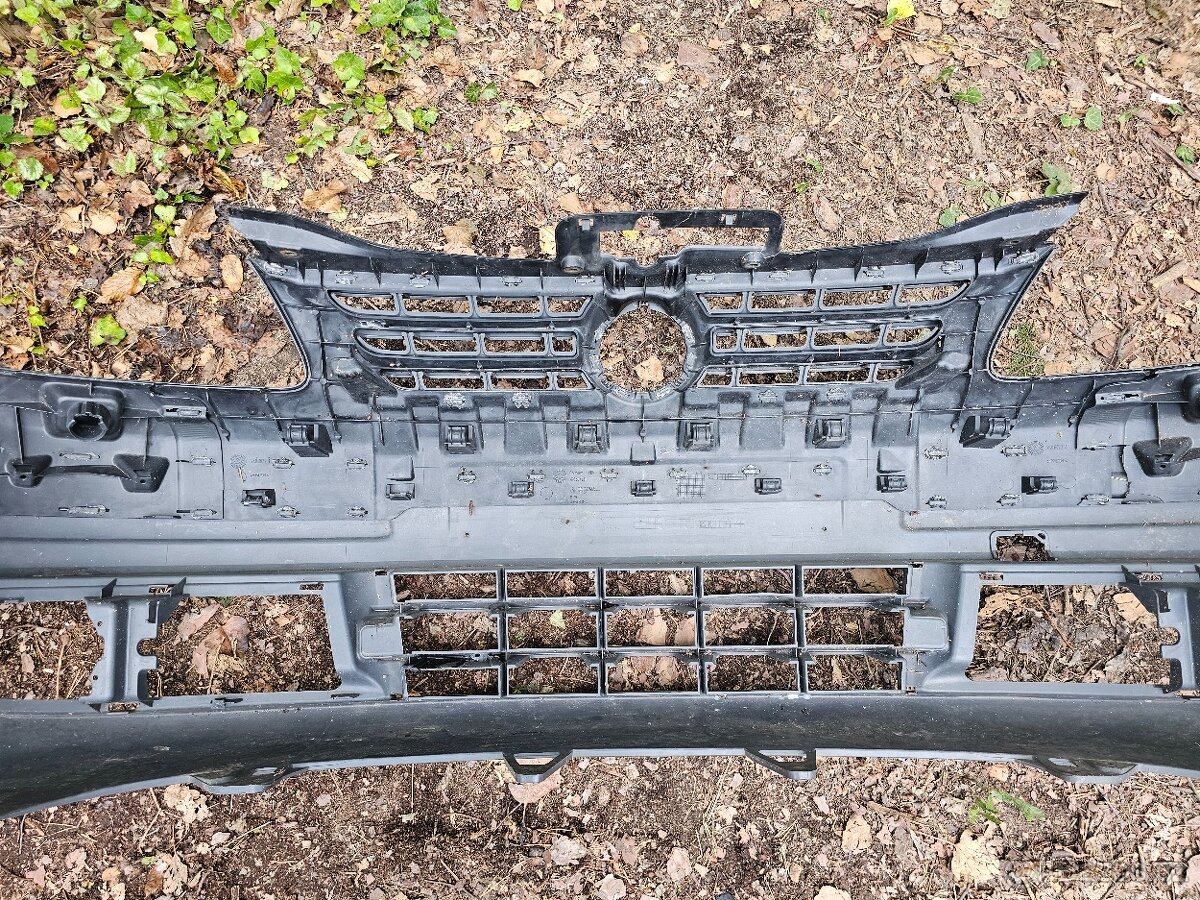 Přední nárazník – VW Caddy - 9