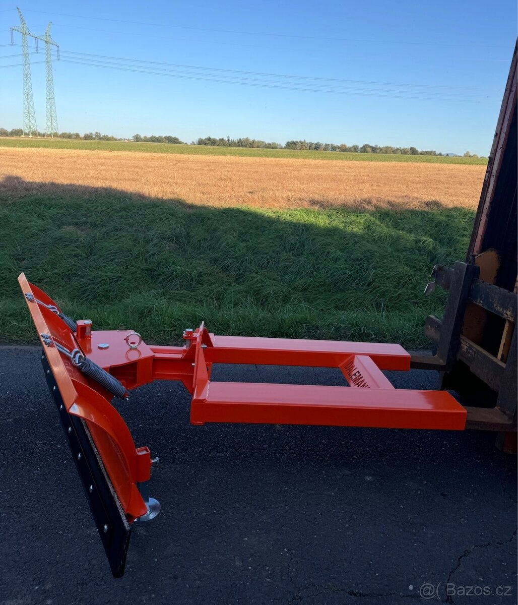 Sněžný pluh 150 cm (na vysokozdvižný vozík / nakladač) - 9