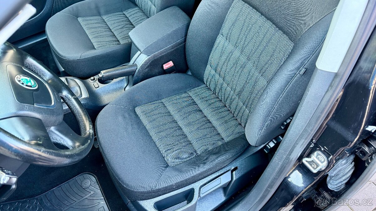 Škoda Octavia Combi II Facelift Elegance TDI # PRODÁNO # - 9