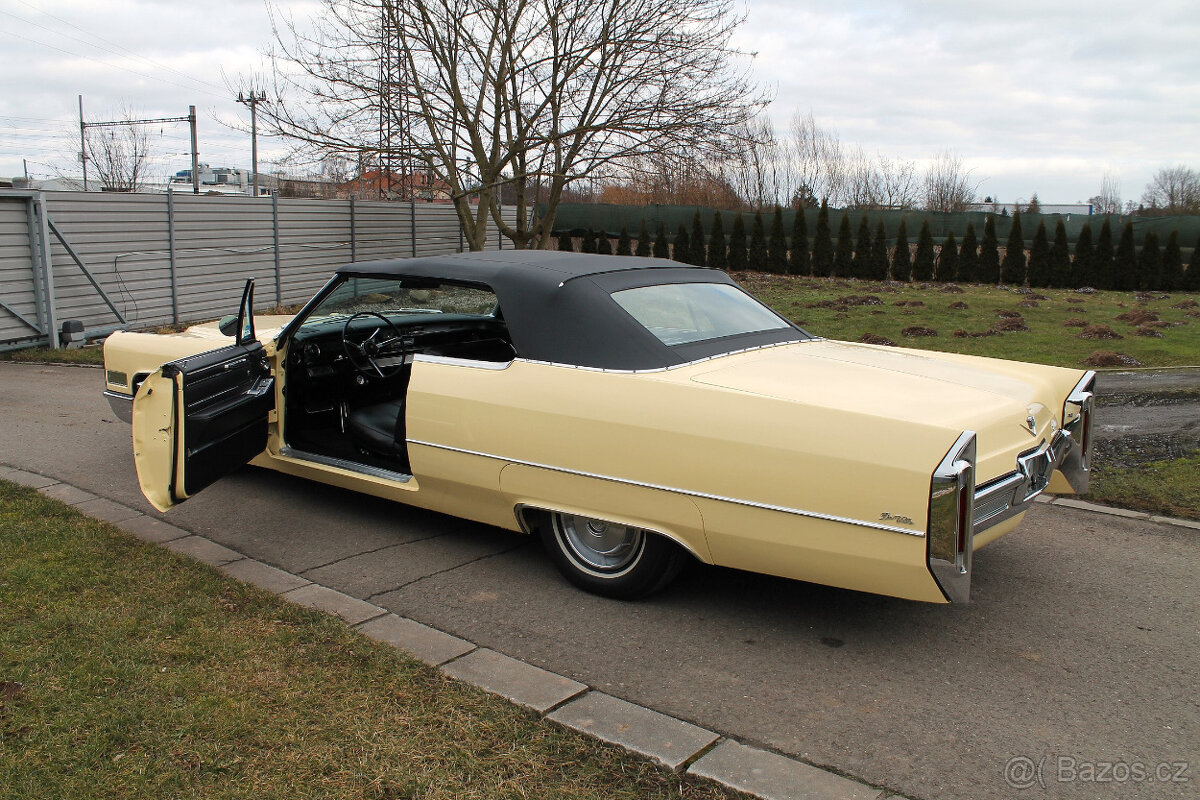 1966 Cadillac DeVille Convertible 429 V8 - 9