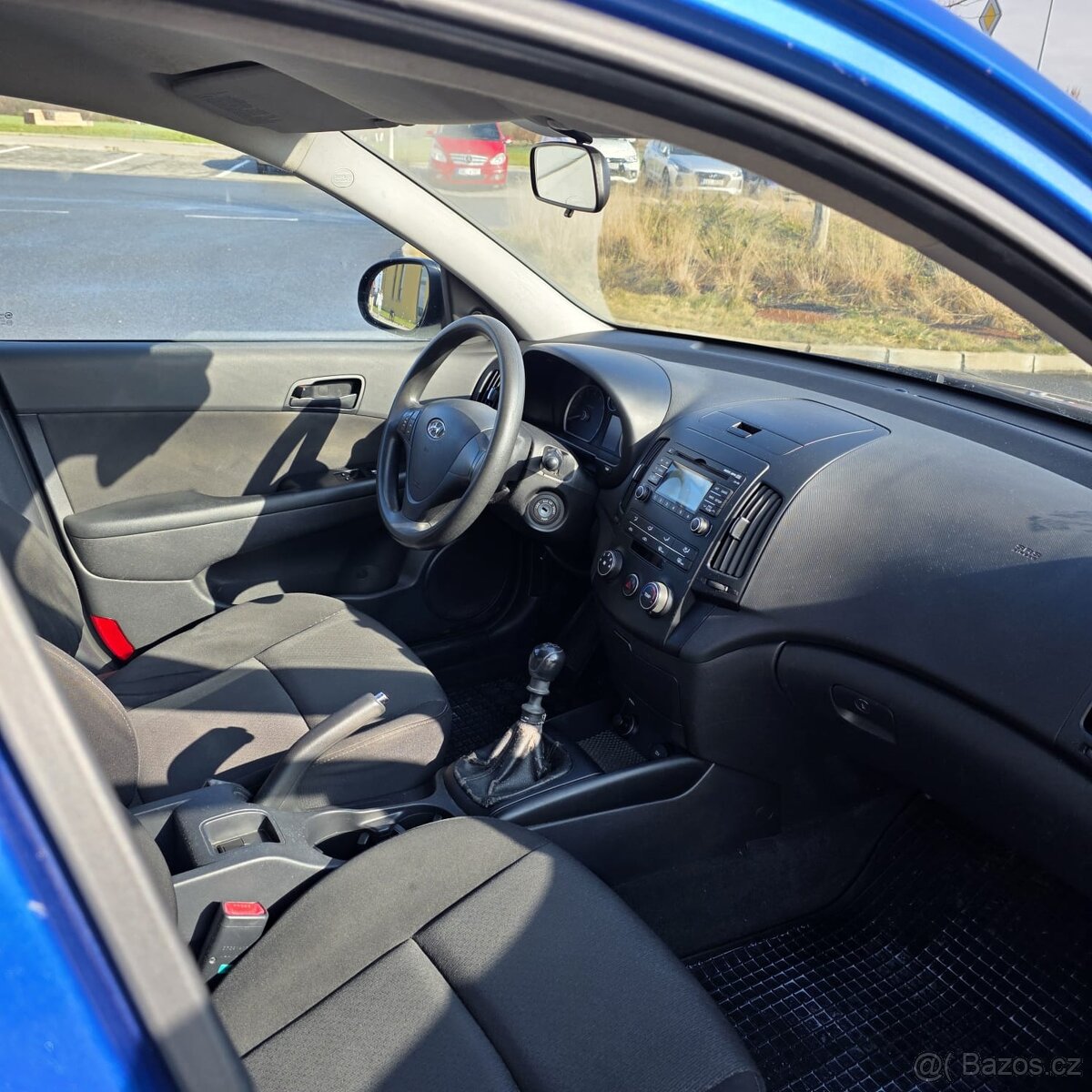 Hyundai I30 hatchback 1.4i r.v2008 - 9