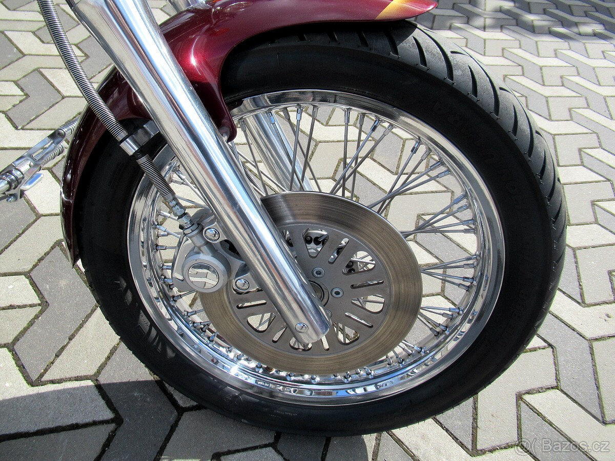 Suzuki VS 1400 Intruder - 9