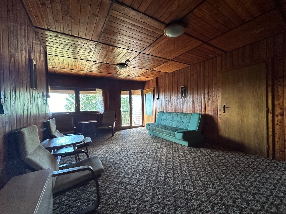 PRODEJ CHATY LOPENÍK - 9