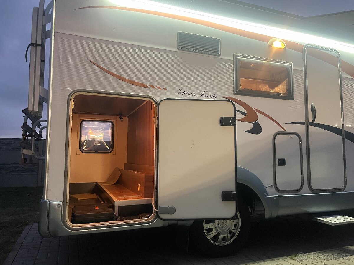 Obytné auto Ford Transit 2.2 Tdci 96kw - 9