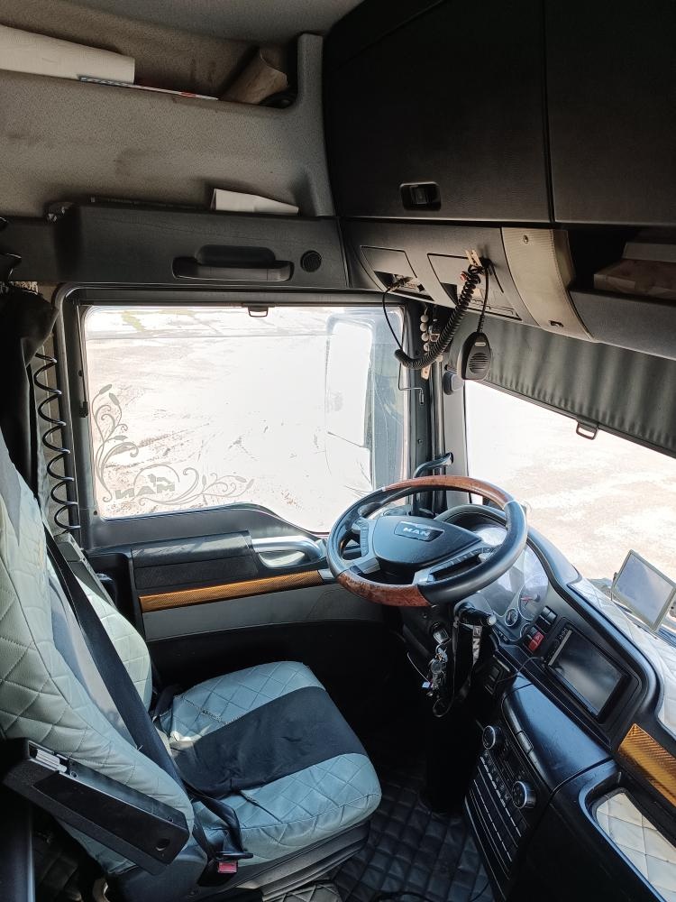 Prodám tahač návěsu MAN TGX 18.480 4x2 s hydraulikou - 9