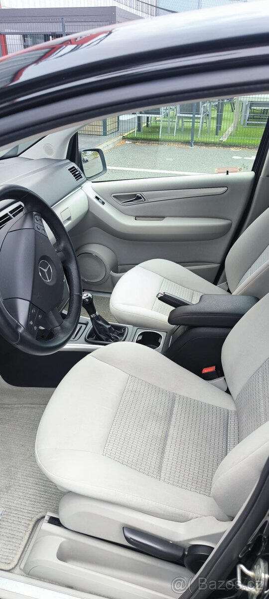 Mercedes-Benz B160. W245. 97000 km. - 9