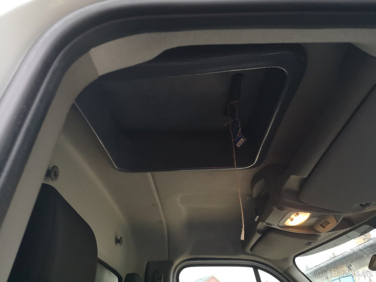 RENAULT MASTER VALNÍK-PLACHTA-10TI PALETA - 9