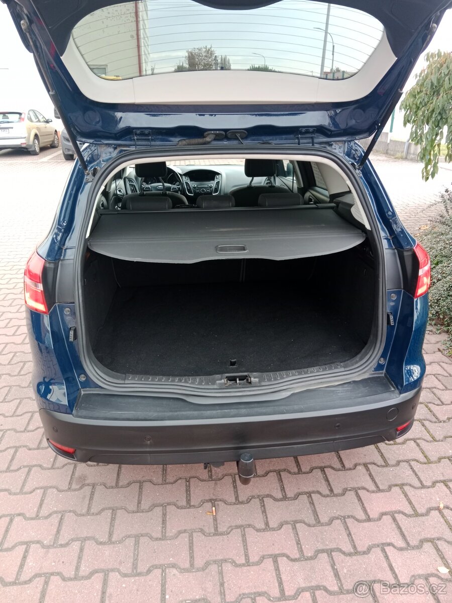 Ford Focus III 1,6benzin 94tkm - 9