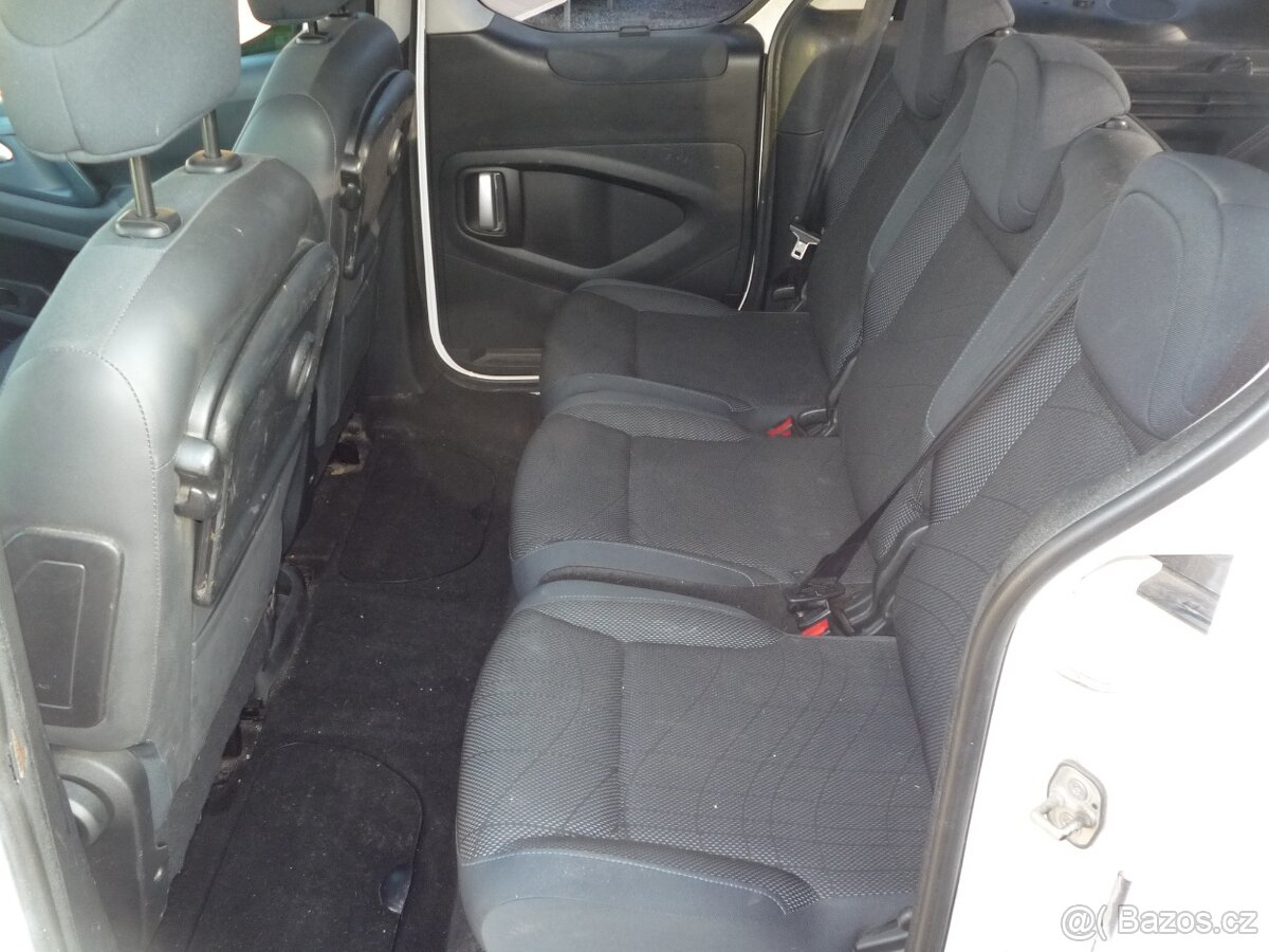 PEUGEOT PARTNER Tepee 1.6 HDI 68 KW - 9