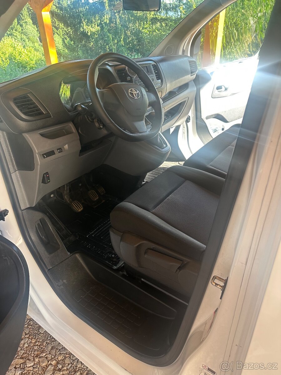 Nová Cena Toyota ProAce 2.0 D, 106 kW, 6 míst - 9