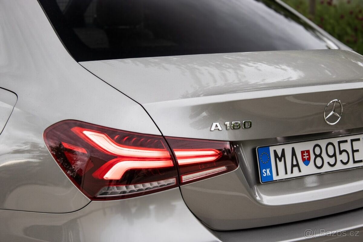 Mercedes-Benz A 180 2020 - 9