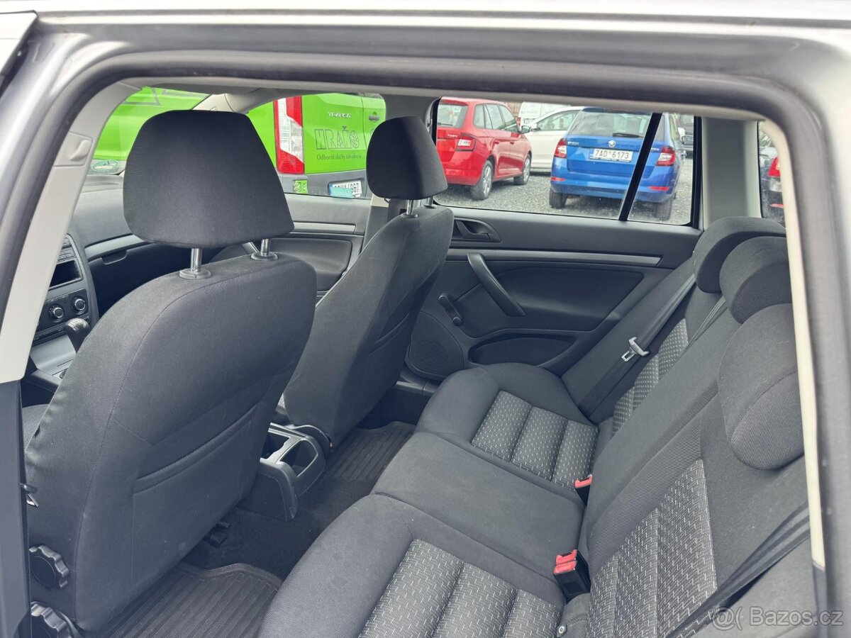 Škoda Octavia II 1.6TDI, kombi, 2010 - 9