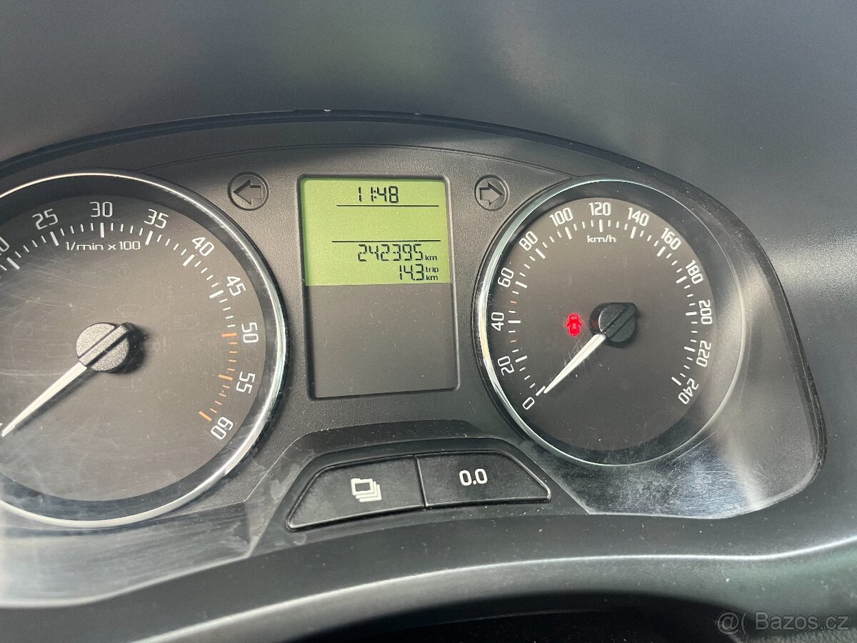 Škoda Roomster 1.2 TDi - 9