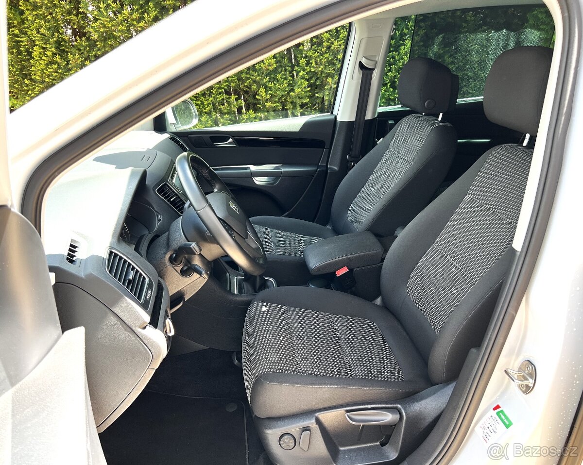 Seat Alhambra 2.0 TDI 7míst, kamera, navigace - 9