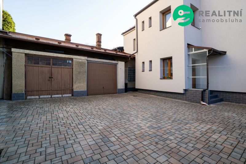 Rodinný dům 2× 4+1 Karviná - 9