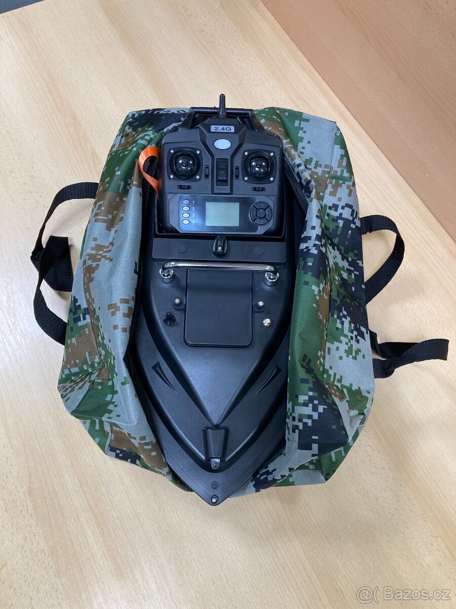 Loďka GPS pro zavážení na ryby s baterií 10000mAh a č.obalem - 9