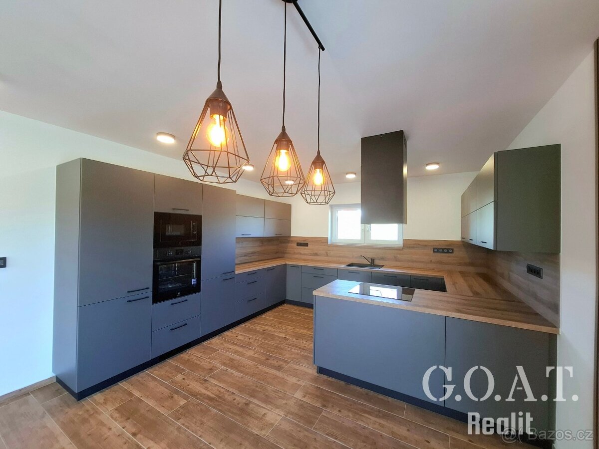 Rodinný dům - Útvina - 9