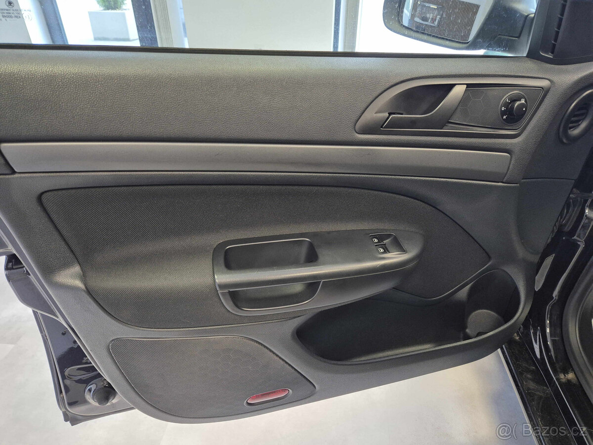 Škoda Octavia 1,4 TSI - 9