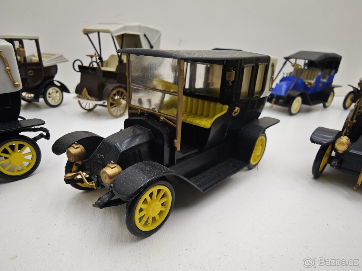 Staré retro hračky,autíčka igra oldtimer - 9