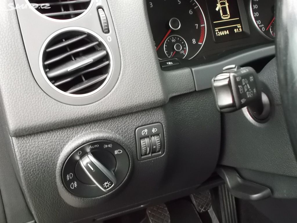 Volkswagen Golf Plus 1,4 16V vyhř.sed,aut.kl,parksenzory,TOP - 9