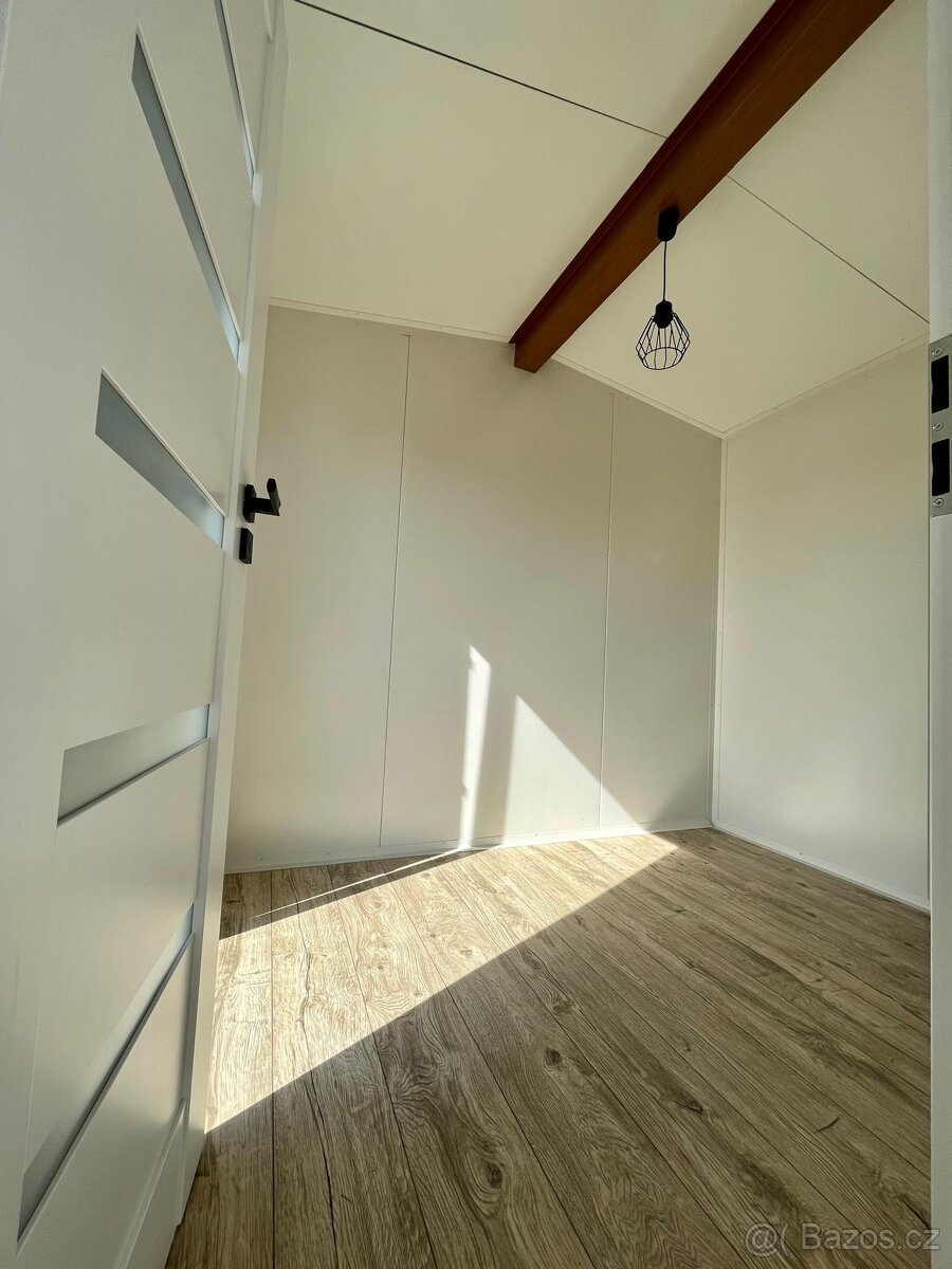 Mobilní domek 10x3m / Tiny house / Maringotka - 9