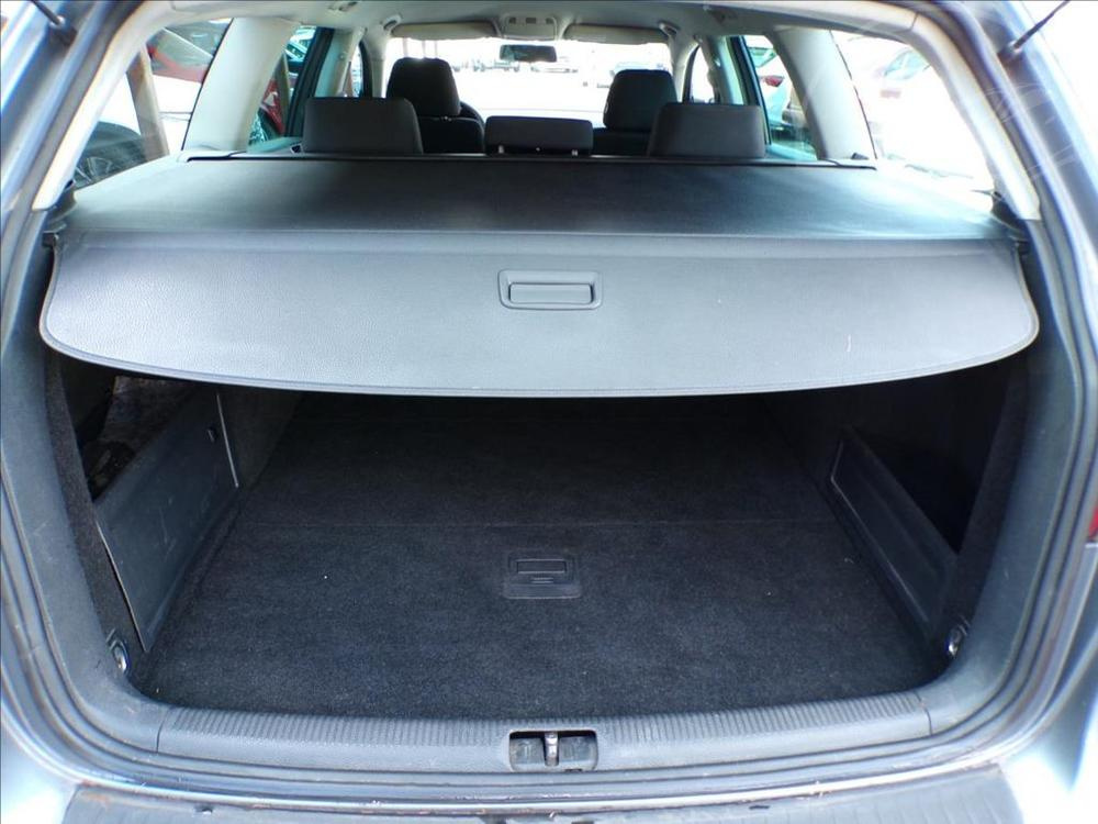 Volkswagen Passat 1,9 TDI - 9