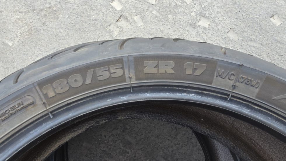 Michelin 180/55/17, DOT5016 - 9