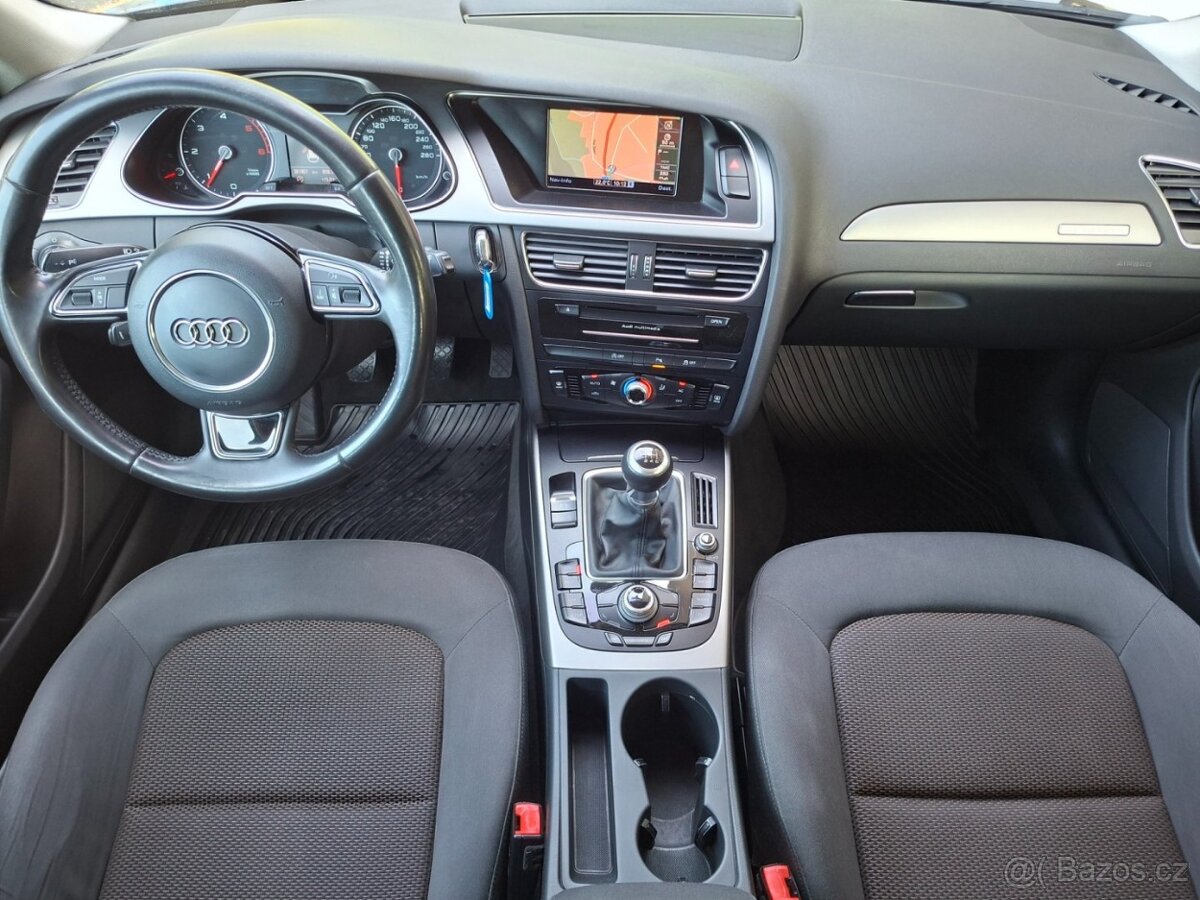 AUDI A4 ALLROAD 2.0TDI 130kW MANUÁL - 9
