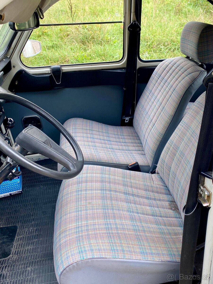 Citroen 2CV, původní stav. TK 11/2027 - 9