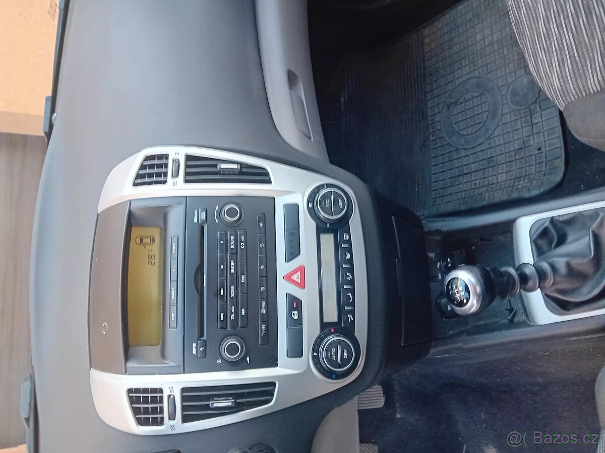 Kia Ceed kombi Hustopeče - 9