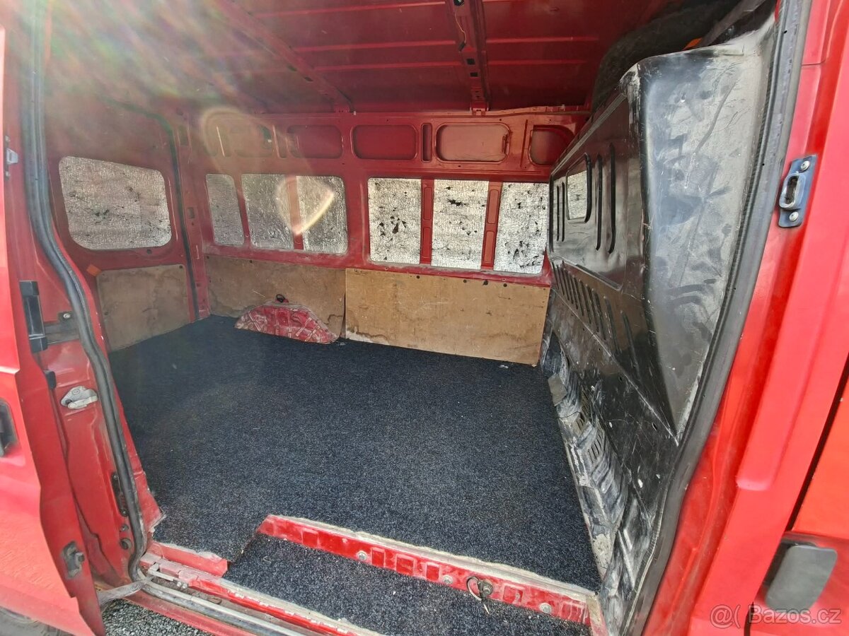 Ford Transit - 9
