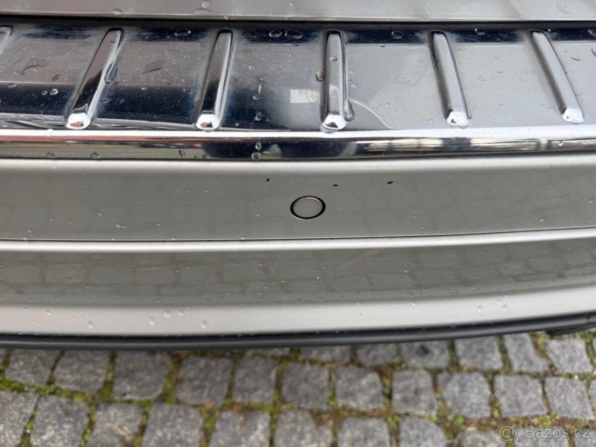 Volkswagen Touareg, 3,0 TDI 180 kW DSG R-line - 9