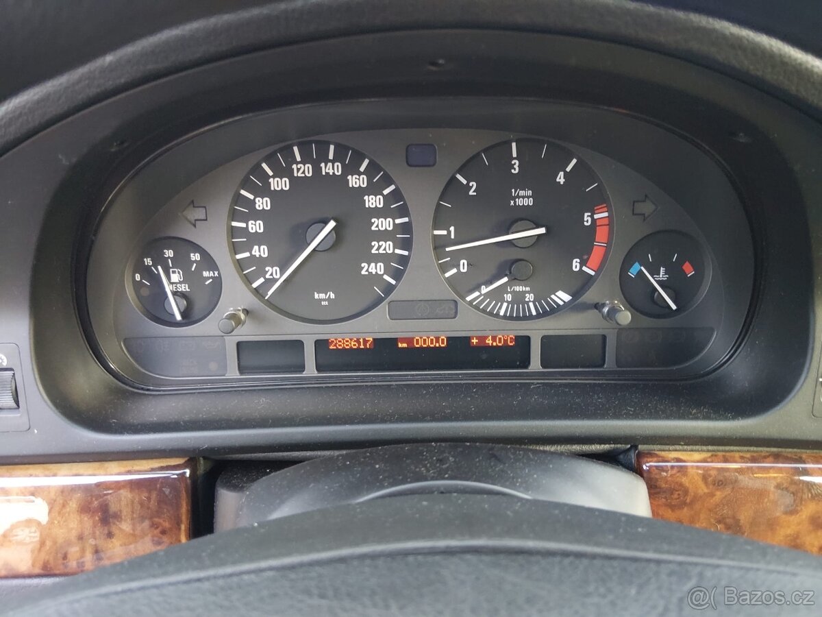 Bmw e34 325tds rok 1997 - 9