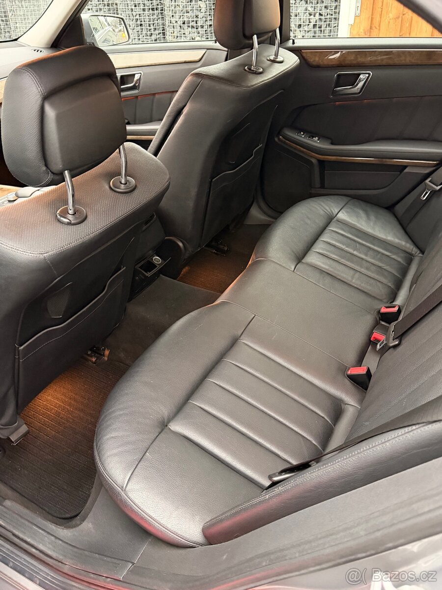 Mercedes Benz E350CDI 2010 rok - 9