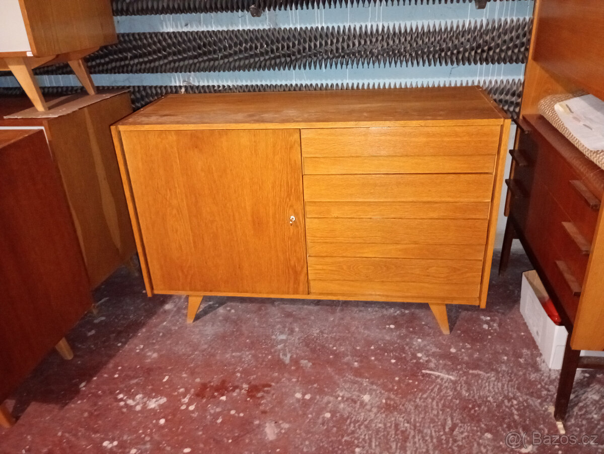 Komoda JIROUTEK ,2 ks - 9