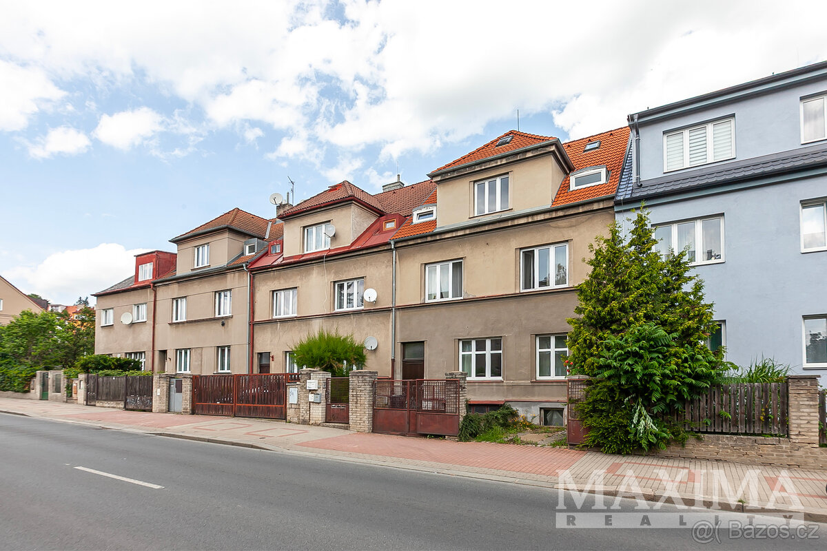 Dům 6 a více o ploše 390 m2 - Praha, Kobylisy - 9