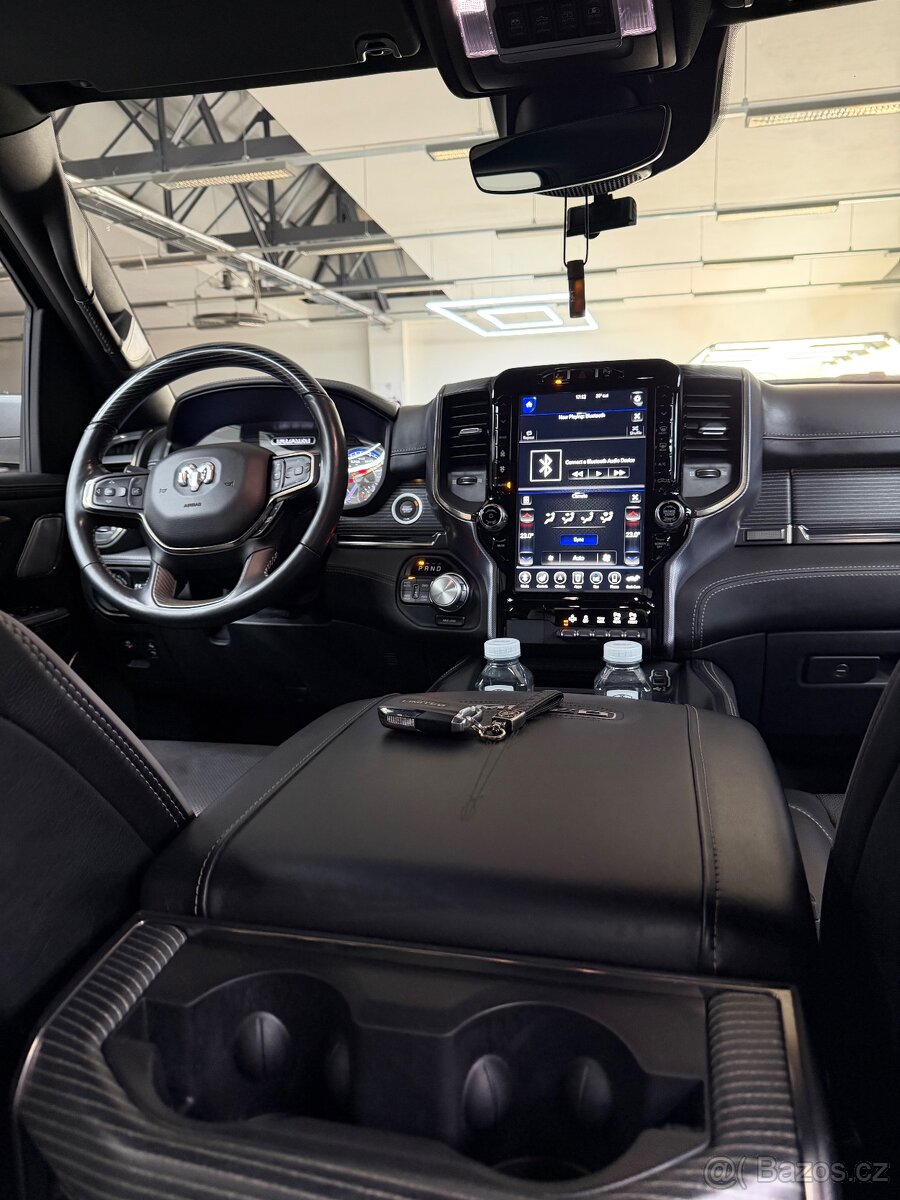 Dodge RAM 1500 limited - 9