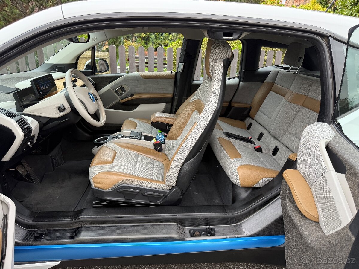 BMW i3 REX 125kW, r.v. 2015, Tepelné čerpadlo, DPH - 9