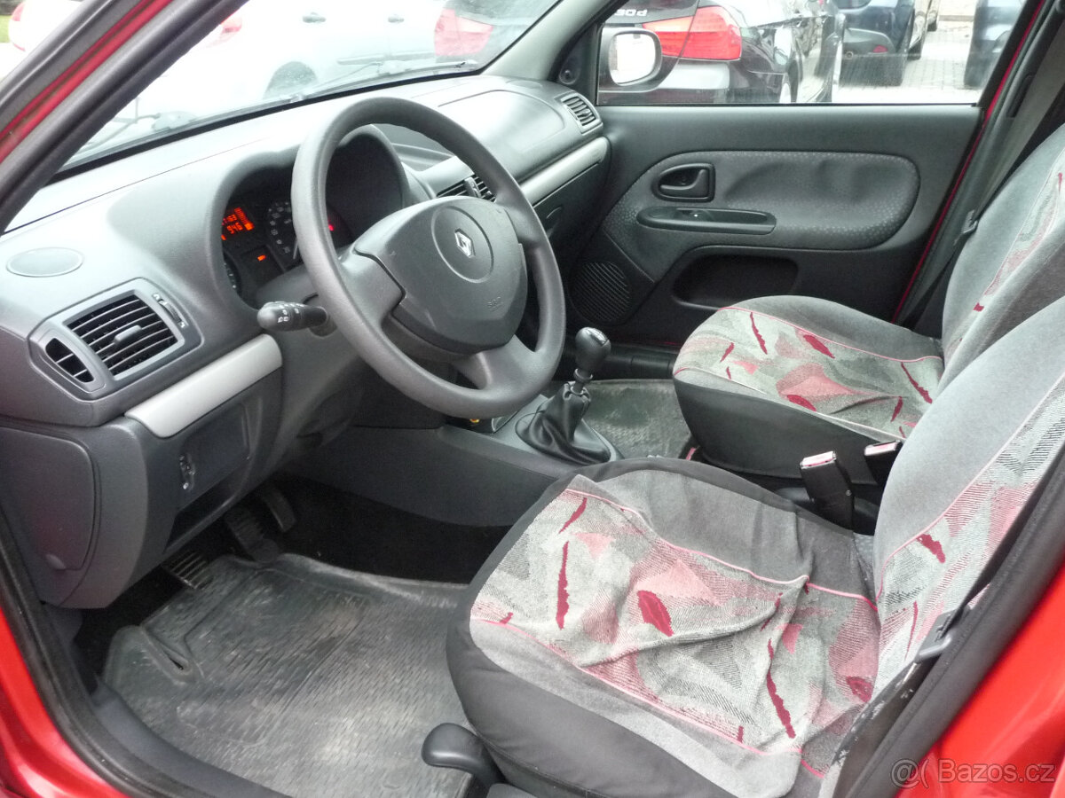 Renault Clio 1.2i najeto 87 200km 1.majitel koup.v čr - 9