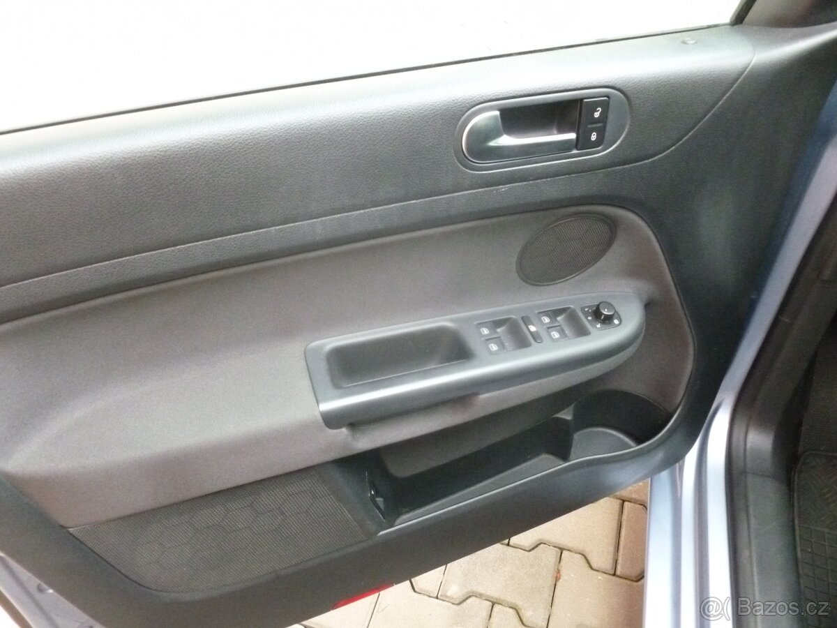 Volkswagen Golf Plus 1.2TSi DIGI KLIMA /CZ/ TAŽNÉ - 9