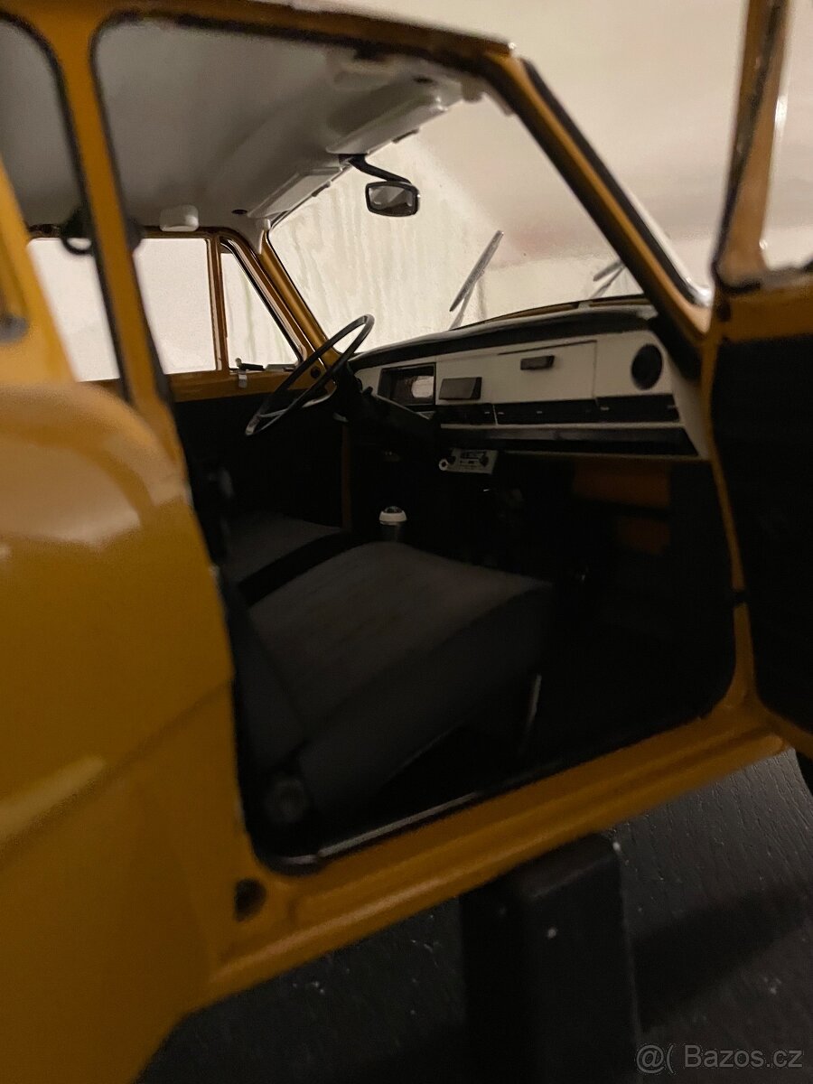 Kovový model ŠKODA 100 v měřítku 1:8 - 9