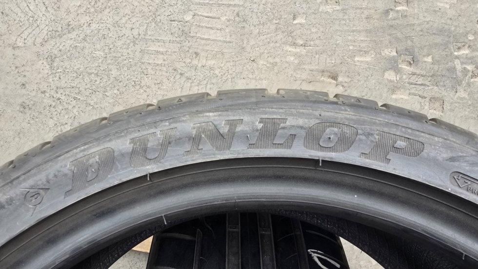 Letní pneu 225/40/18 Dunlop - 9