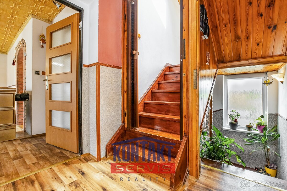 Prodej prostorného rodinného domu 8+2, 196 m² – Mladá Vožice - 9