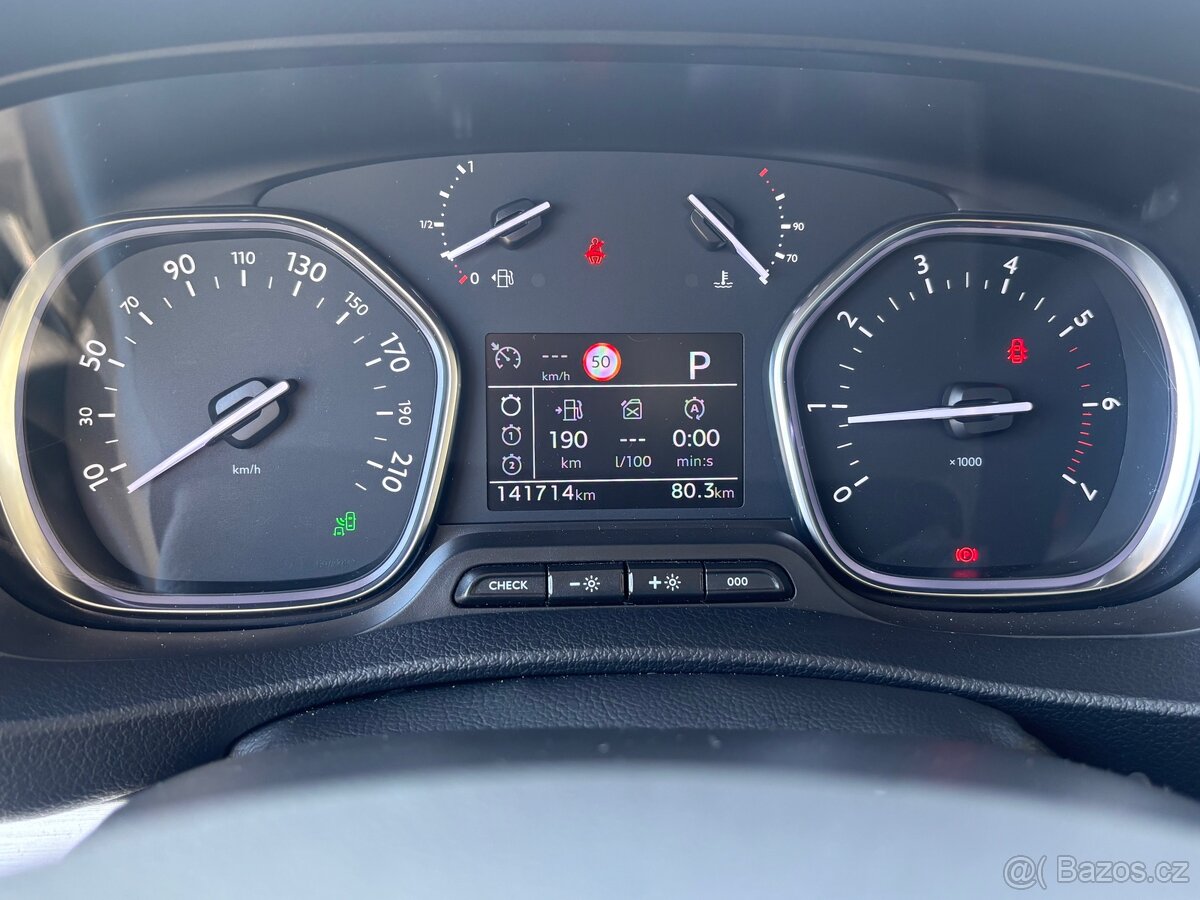 Citroen SpaceToure 2.0HDi , EAT8 , 8míst , DPH - 9