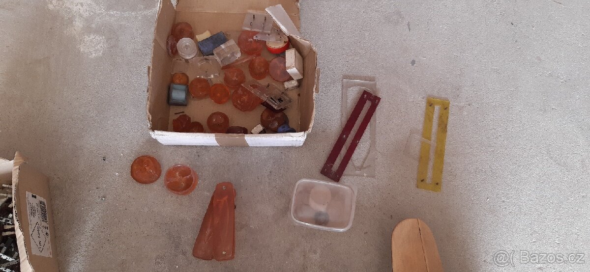 Různé díly na letadelka modely planky - 9