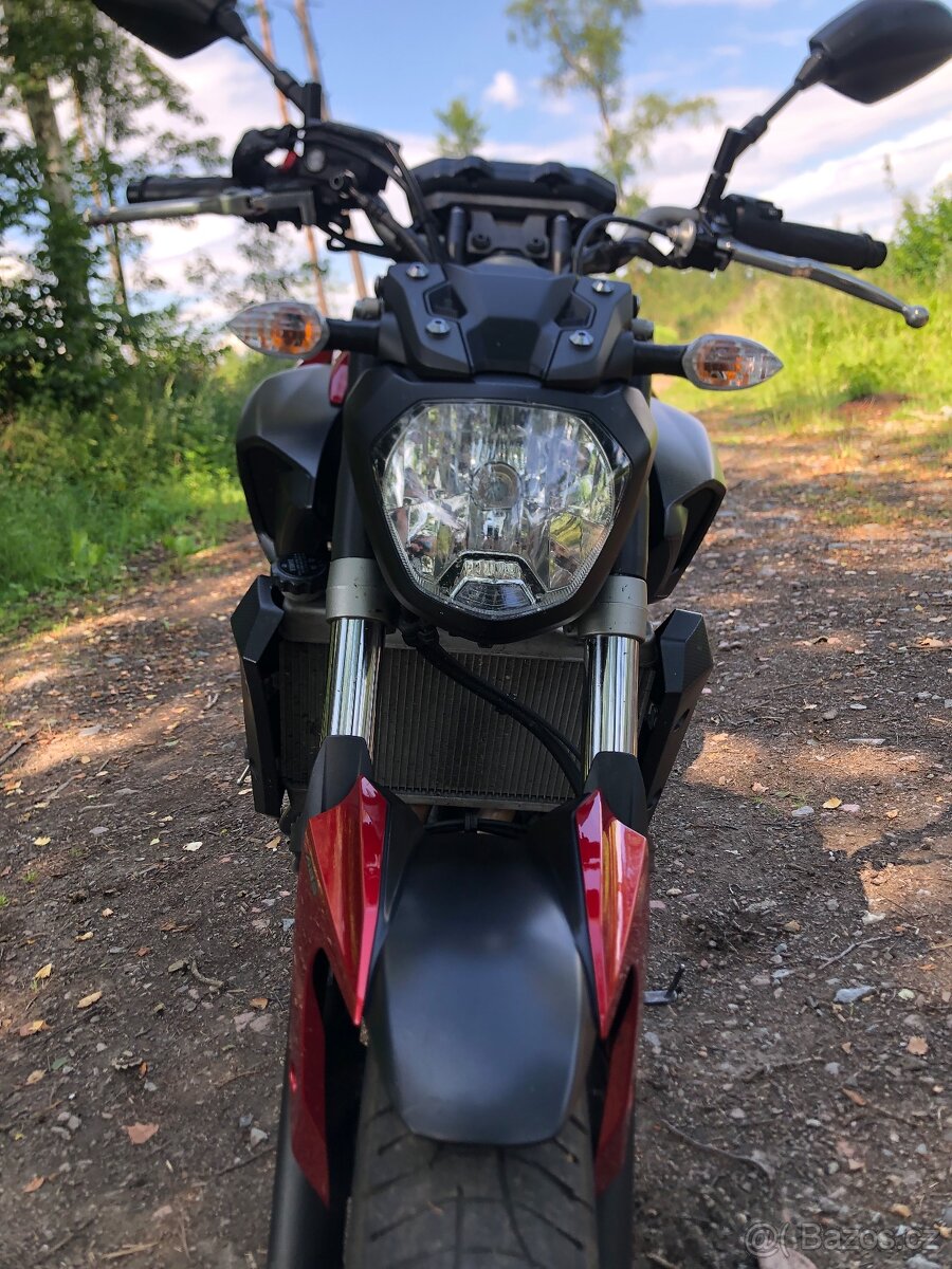 Yamaha Mt07 - 9